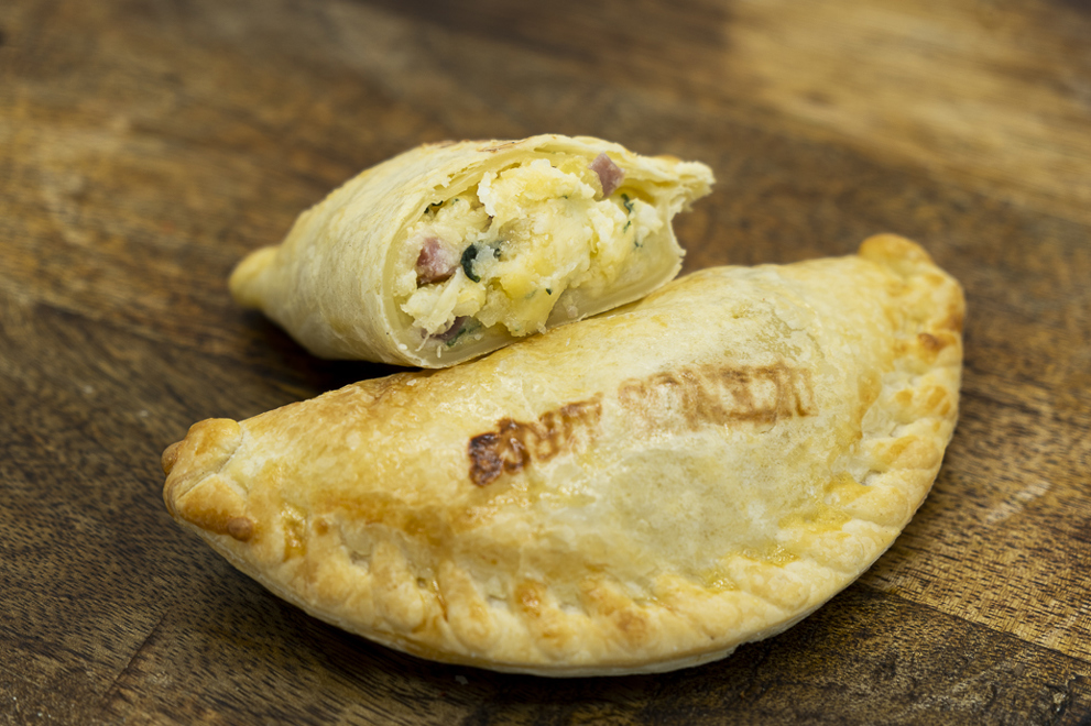 Empanadas argentinas con sabor especial en Granada. La Buenos Aires, la empanada de mayor calidad con los mejores ingredientes