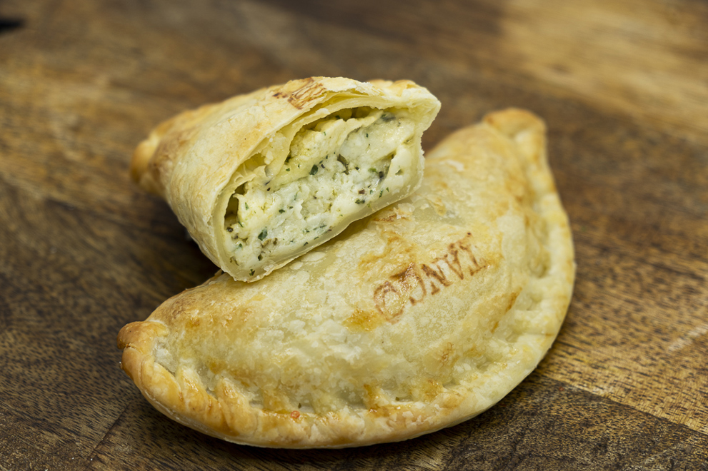 Empanadas argentinas con sabor especial en Granada. La Buenos Aires, la empanada de mayor calidad con los mejores ingredientes