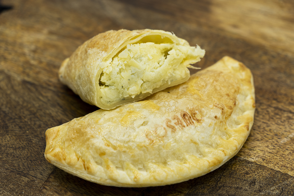 Empanadas argentinas con sabor especial en Granada. La Buenos Aires, la empanada de mayor calidad con los mejores ingredientes